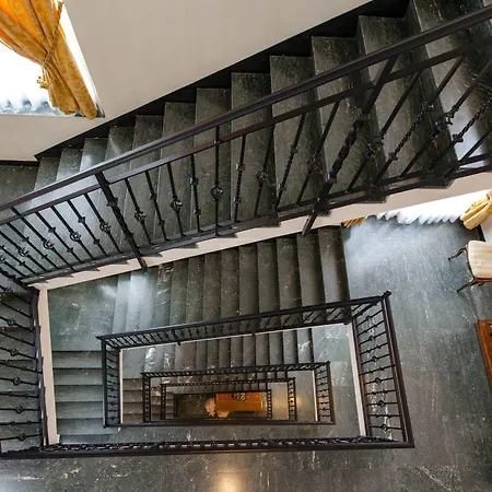 Hotel Grand Balbi