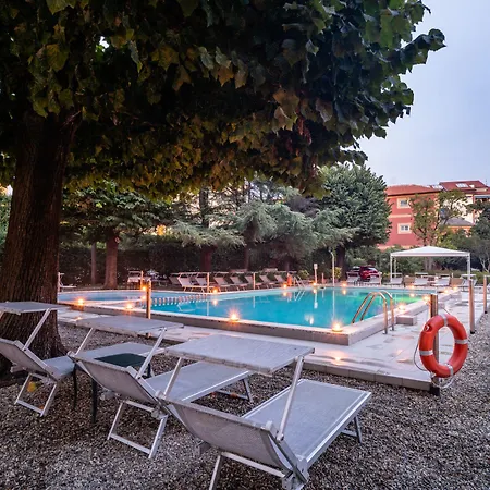 Gry Balbi Hotel