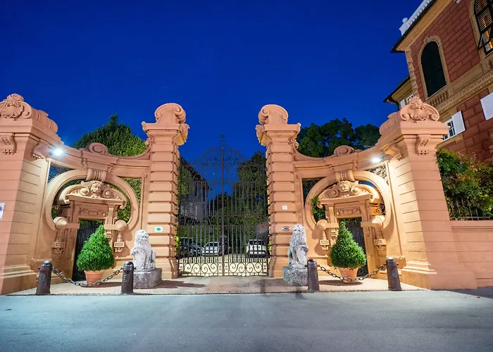 Отель Grand Balbi 4*
