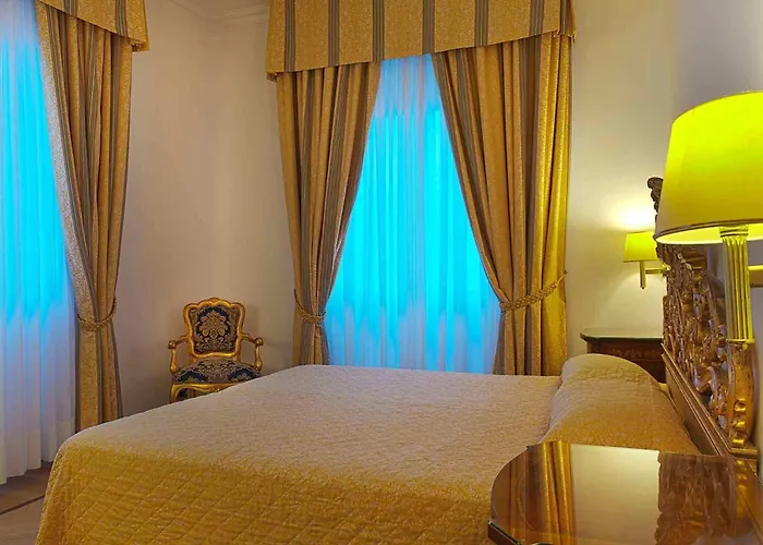 Grand Balbi 4* Сестри-Леванте