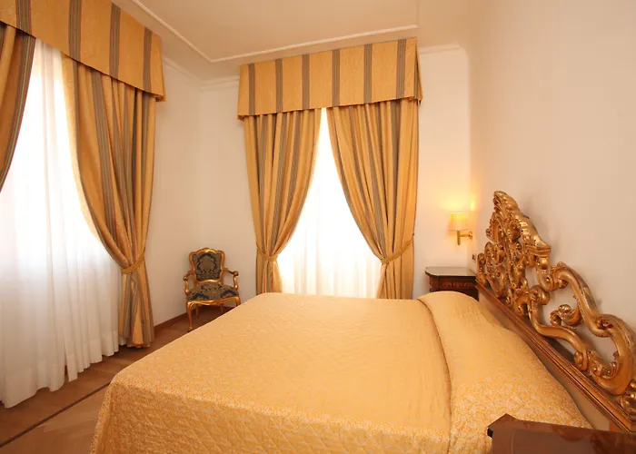 Отель Grand Balbi